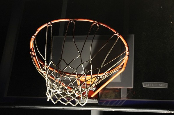 Basketball Hoop by pixabay