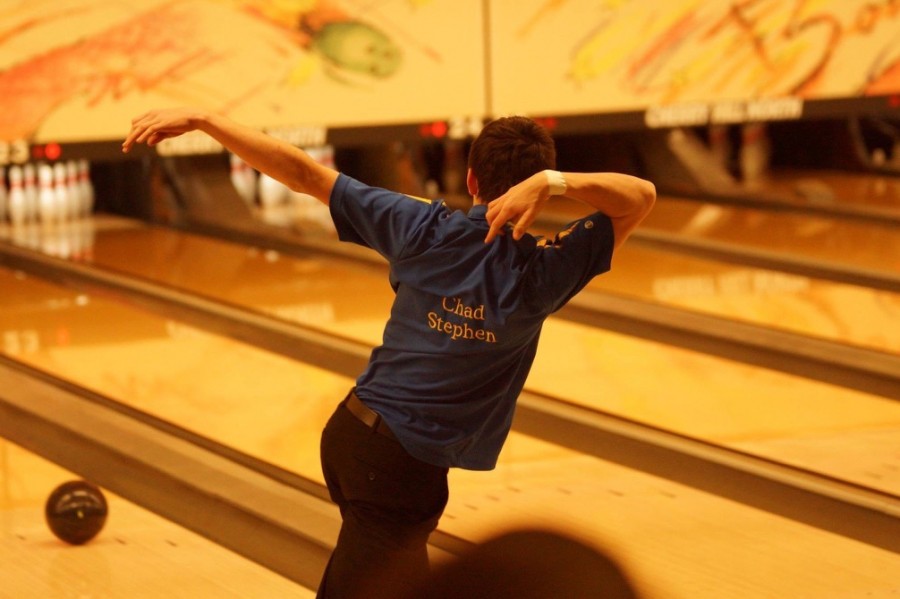 Stephen bowls at the 2015 MHSAA state final.