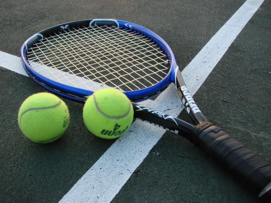 Tennis takes third at Swartz Creek quad