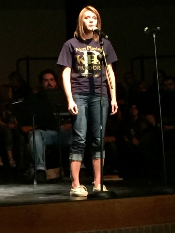 Senior Lindsey DeWitt performs