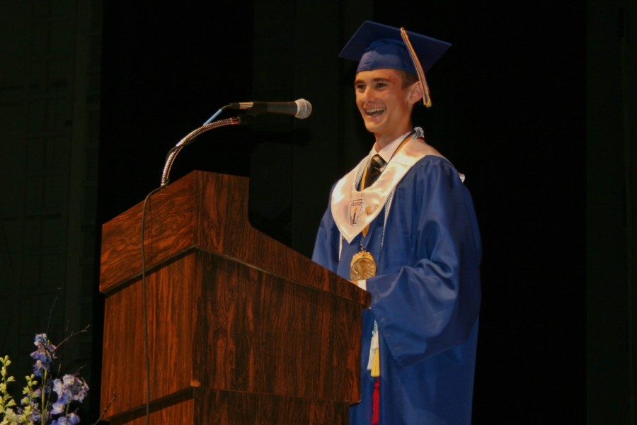 Salutatorian+Dylan+Brewer+addresses+the+Class+of+2015+during+Kearsleys+commencement+on+June+6+at+The+Whiting.