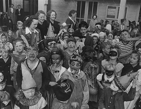 Children in Halloween costumes at High Point, Seattle, 1943
