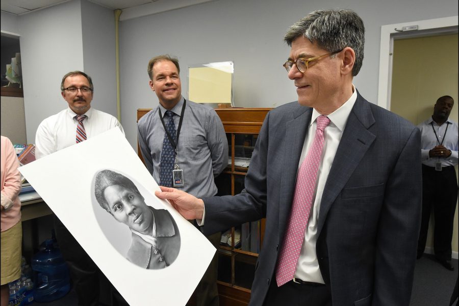 Mr. Jacob Lew, secretary of the U.S. treasury, looks at a rendering of Harriet Tubman during a visit April 14 to the Bureau of Engraving and Printing.