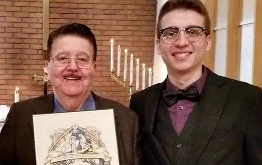 Mr. Dale Niles (left) and his grandson, junior Nick Niles. 