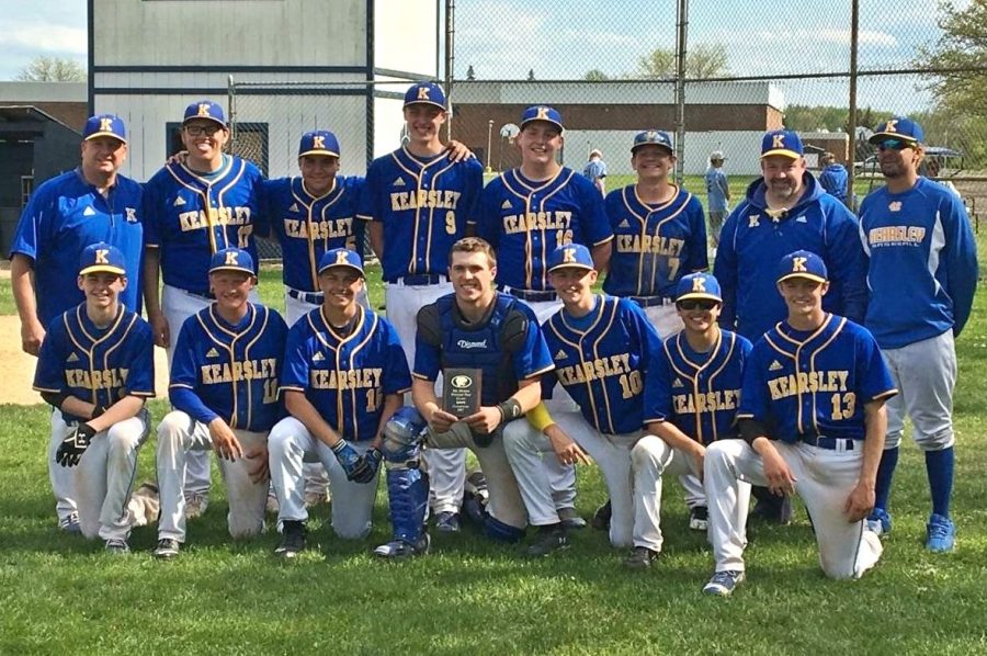 The+baseball+team+defeated+Carman-Ainsworth+in+the+championship+game+to+win+the+Mt.+Morris+Tournament+on+Saturday%2C+May+13.+