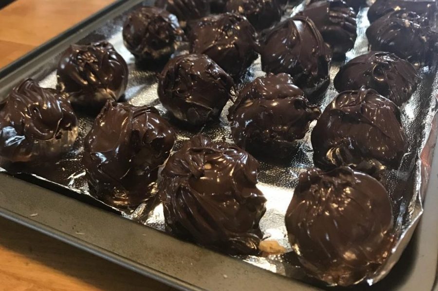 Buckeyes are an easy holiday sweet