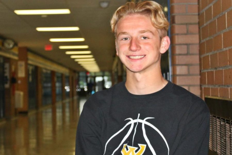 Senior Andy Ruhstorfer