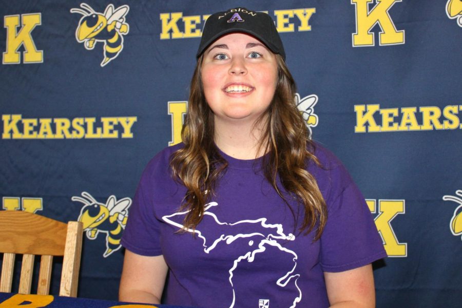 Senior Grace Hoffman signed her National Letter of Intent to play golf for the Britons of Albion College on Feb. 14.