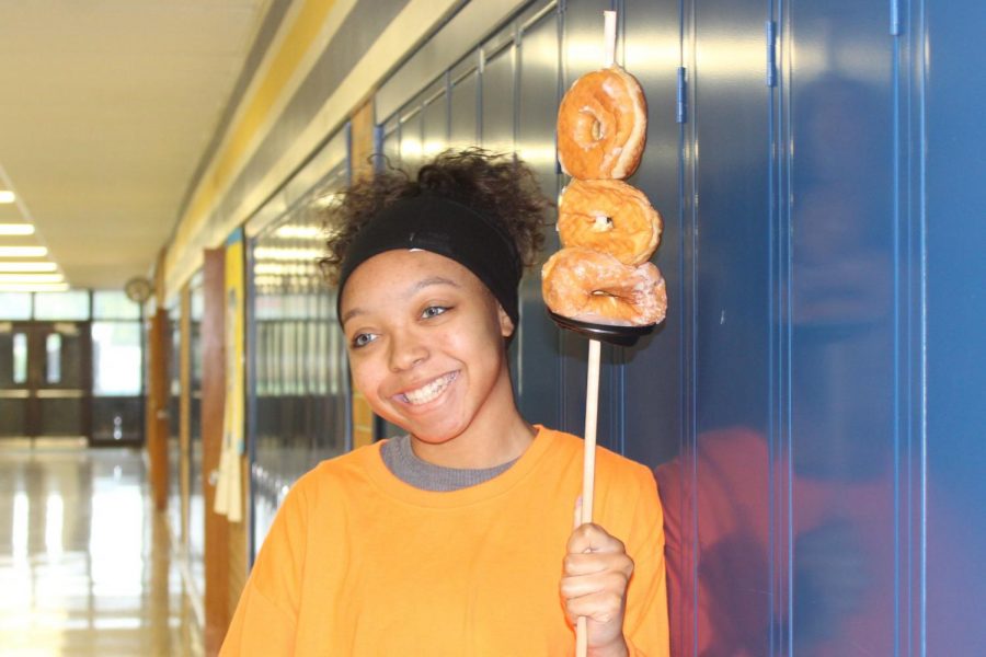 Senior DeMia Johnson poses with her creative look for meme day on Monday, Oct.1.