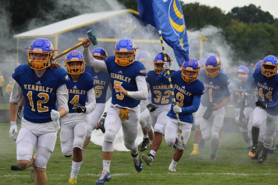 The football team swarmed above expectations so far this season, posting a 5-1 record through its first six games and outscoring opponents 192-104.