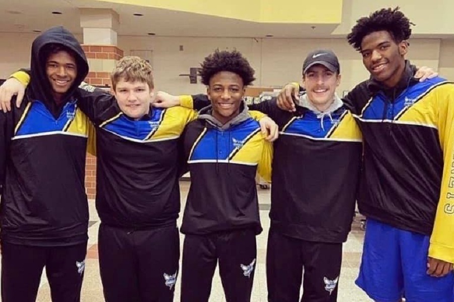 Junior Rodney Richards (l to r), freshman Dominik DiGenova, seniors LaRon Ruffin, Trenton DiGenova, and John Brown qualified for the MHSAA Division 3 individual state tournament with their success at a regional qualifier Saturday, Feb. 22, in Gaylord.