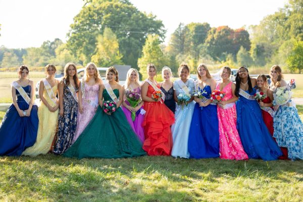 The 2025 Homecoming Queen's Court.